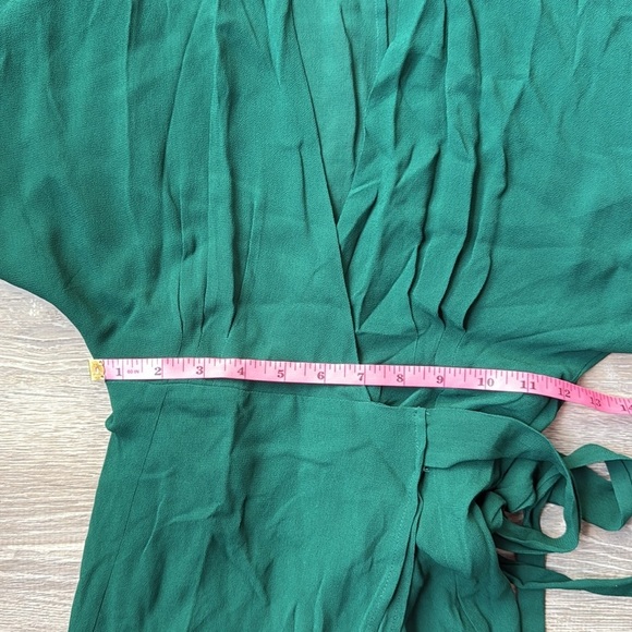 NEW Reformation Winslow dress in emerald 0 - Picture 10 of 14